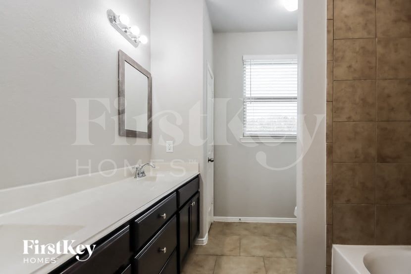 Building Photo - 18707 Antler Trails Court