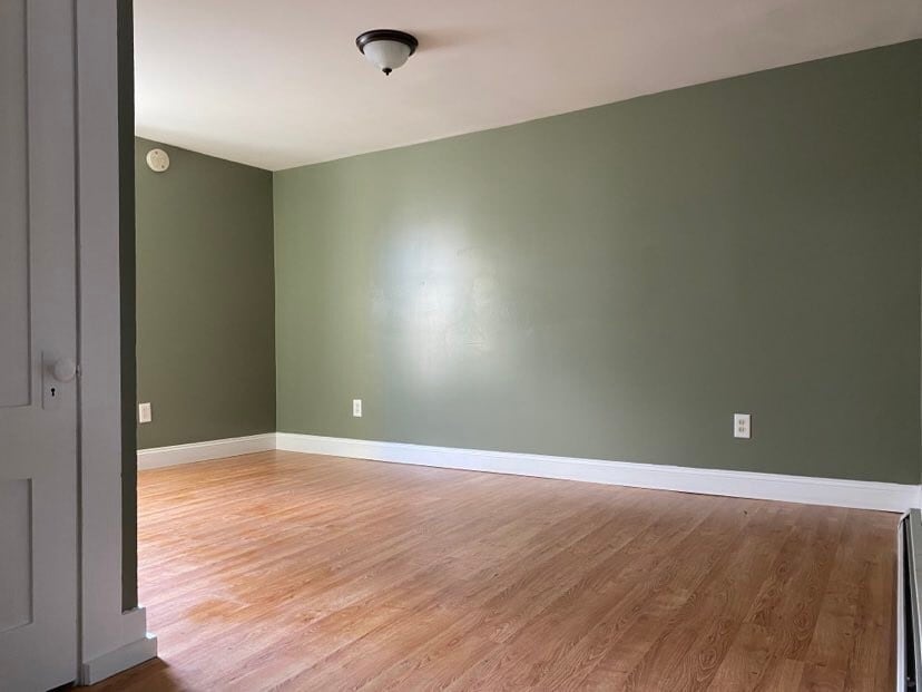 Master Bedroom - 25 Monument St