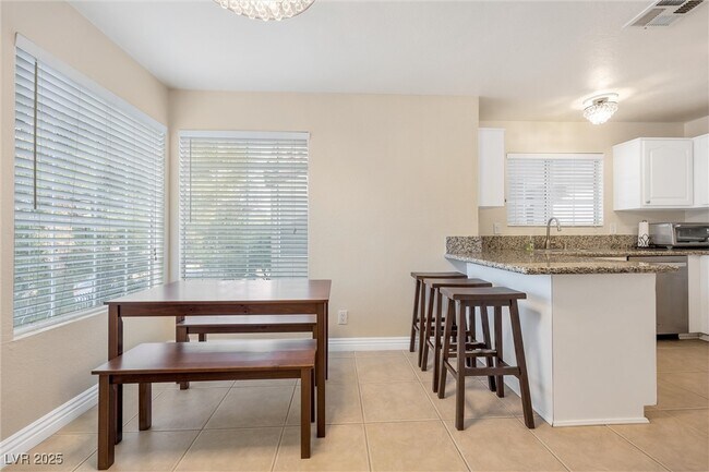 Building Photo - 2200 S Fort Apache Rd