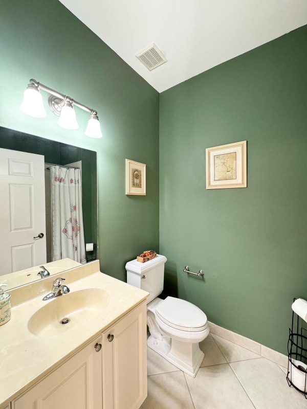 Building Photo - 8654 Lineyard Cay
