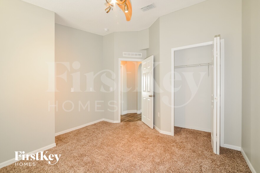 Building Photo - 637 Sunway Ln