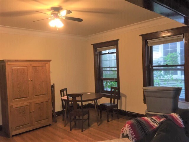 Building Photo - 3939 N Paulina St