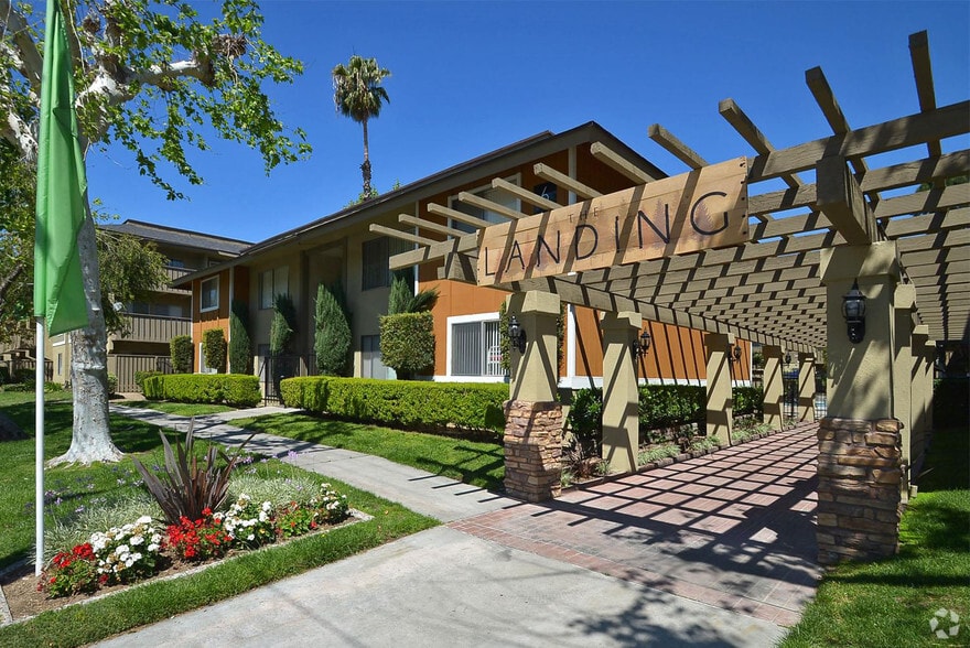 The Landing San Bernardino, CA Apartment Finder