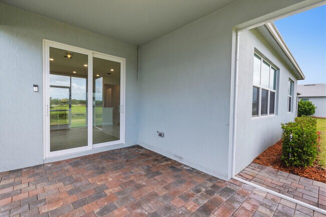 Building Photo - 12327 SW Sand Dollar Wy