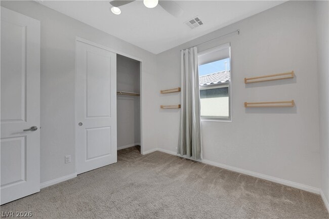 Building Photo - 11696 Redwood Mountain Ave