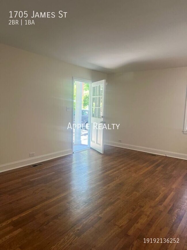 Building Photo - 1705 James St