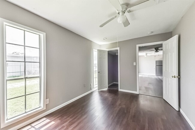 Building Photo - 14249 Brownsville St