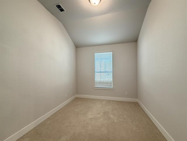 Building Photo - 613 Taylor Dr