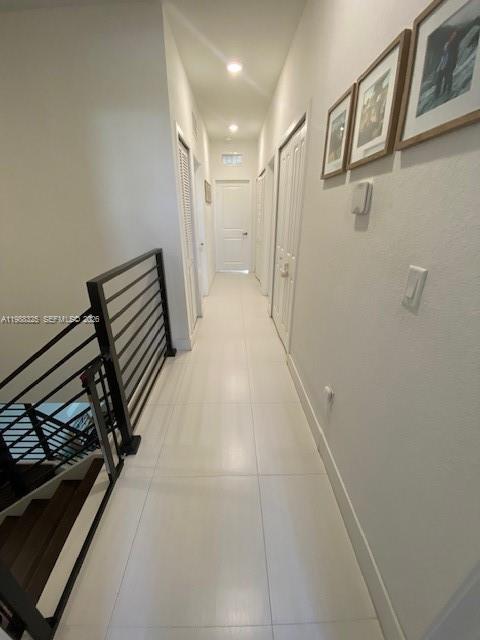 Building Photo - 484 SW 91st Pl