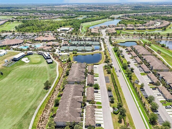 Building Photo - 5528 Palmer Cir