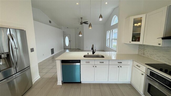 Building Photo - 8832 Parliament Ct