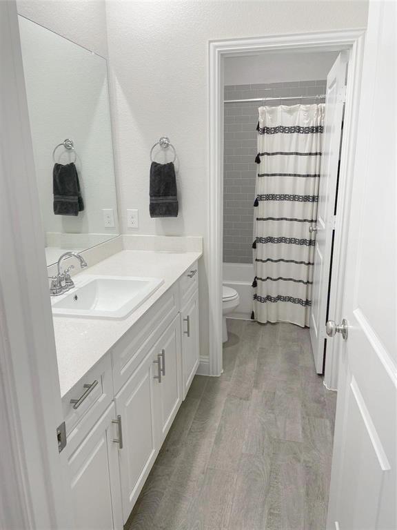 Building Photo - 3821 Bennett Trail