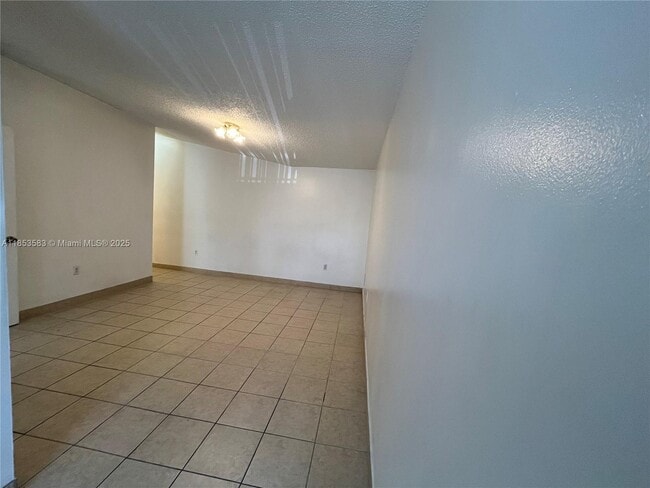 Building Photo - 7611 SW 153rd Ct