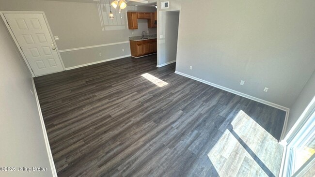 Building Photo - 6512 Six Mile Ln