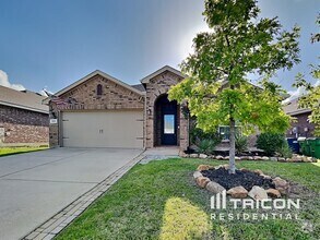 Building Photo - 1025 N Churchill Dr