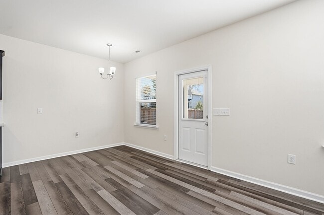 Building Photo - AVAILABLE AUGUST 1- NOW! BEAUTIFUL 2 STORY HOME IN FUQUAY-VARINA