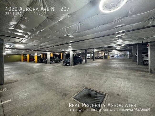 Building Photo - 4020 Aurora Ave N