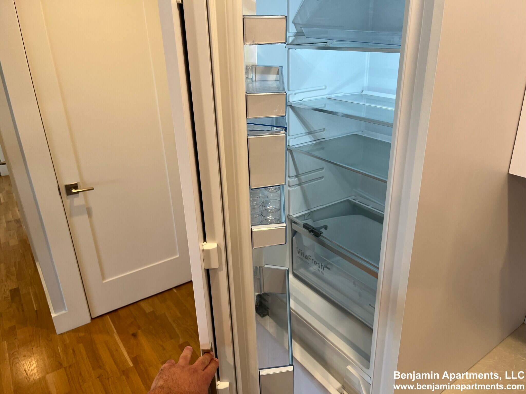 Building Photo - 1410 Columbia Rd