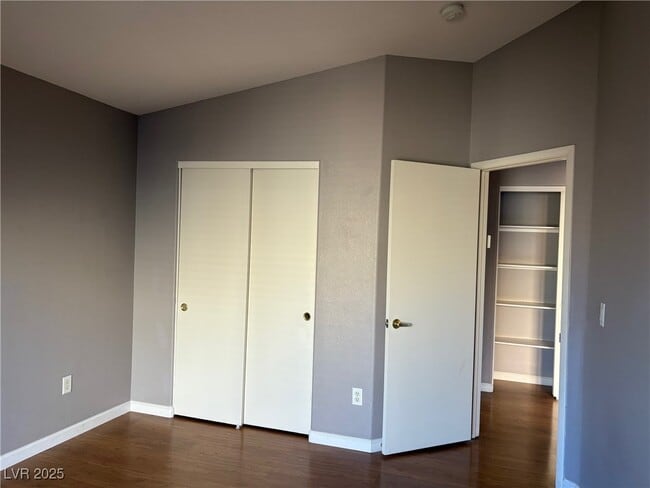 Building Photo - 67 Dow Jones St