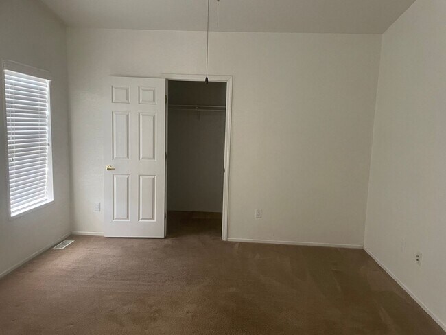 Building Photo - CITRUS VIEW/ 55+ Community 3 bedroom home available now.