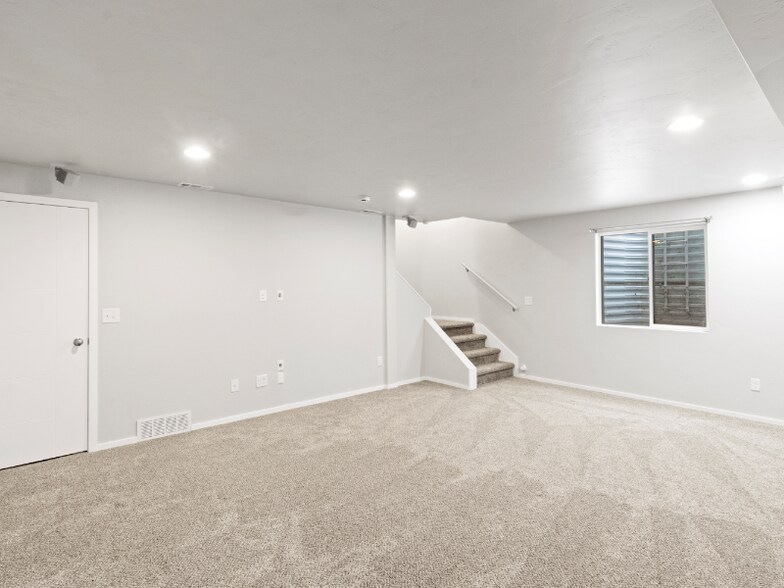 Building Photo - 4822 S Jordan Pkwy W