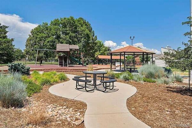 Building Photo - 10150 E Virginia Ave