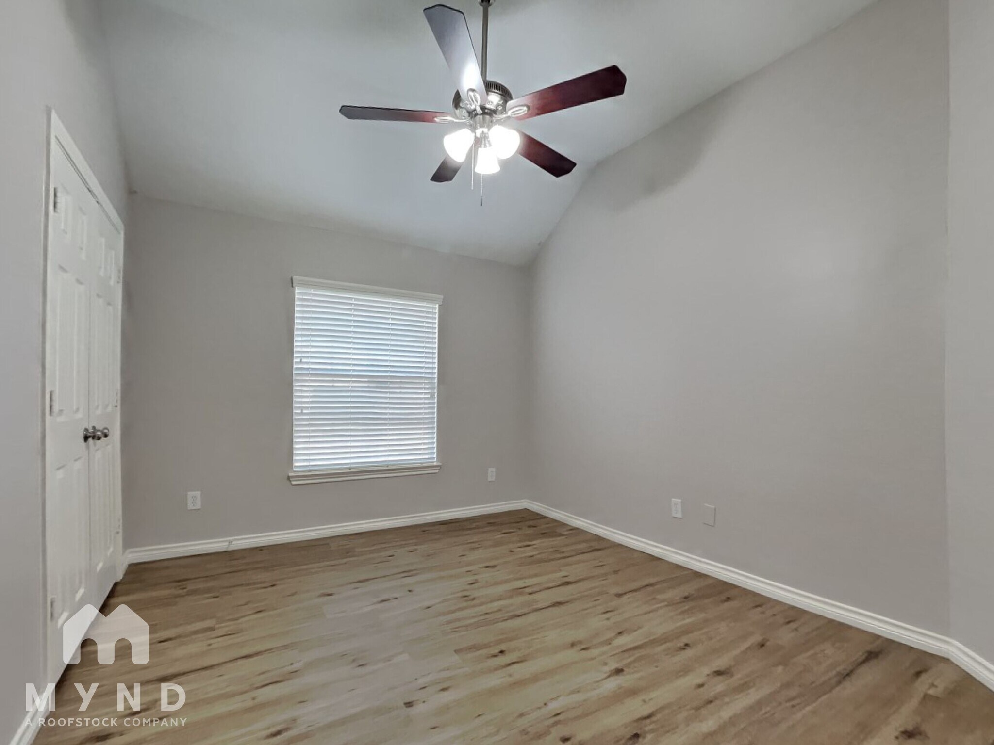 Building Photo - 22902 Creekside Gate Ct