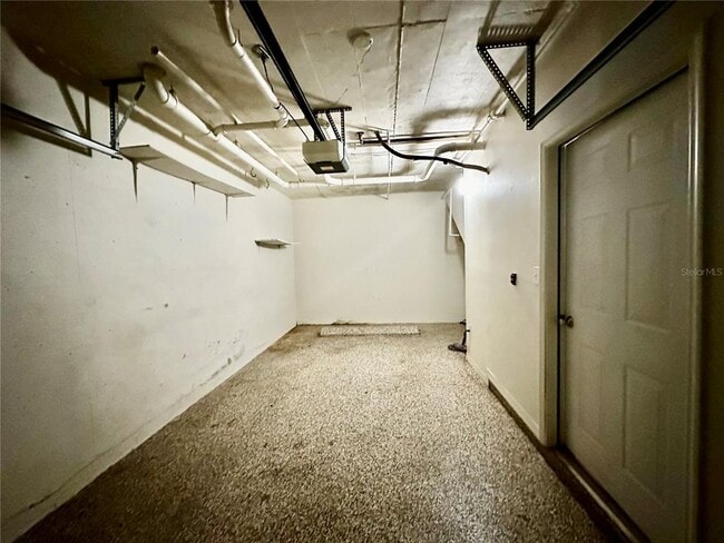 Building Photo - 5001 Baraldi Cir