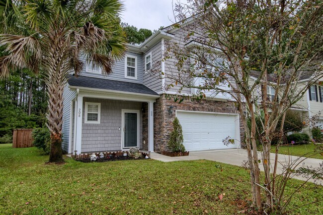 Building Photo - 208 Woodbrook Way