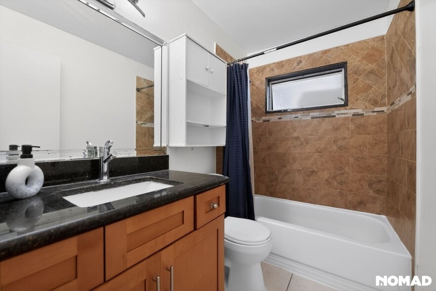 Building Photo - 293 Chicago Woods Cir