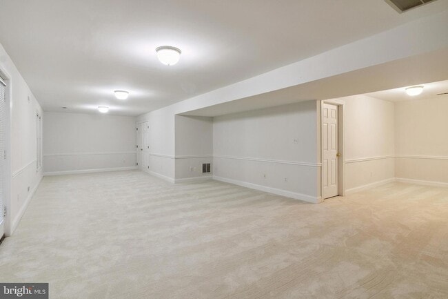 Building Photo - 4427 Brookside Dr