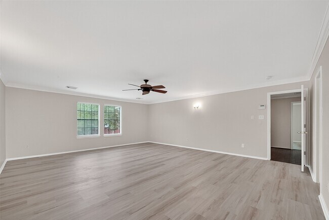 Building Photo - 16111 Soaring Eagle Dr