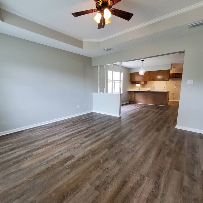 Building Photo - Modern Charm & Tranquil Living: 3-Bedroom Rental Home with New Upgrades in Valdosta, GA