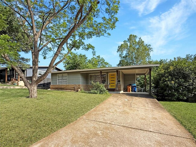 Building Photo - 2509 Givens Ave