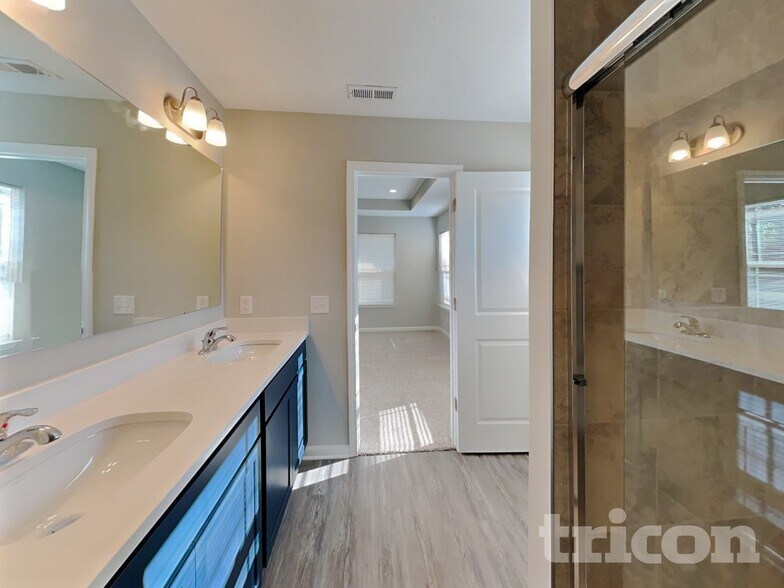 Building Photo - 111 Thomas Point Dr