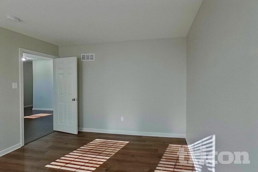 Building Photo - 73 Bottle Brook Ct