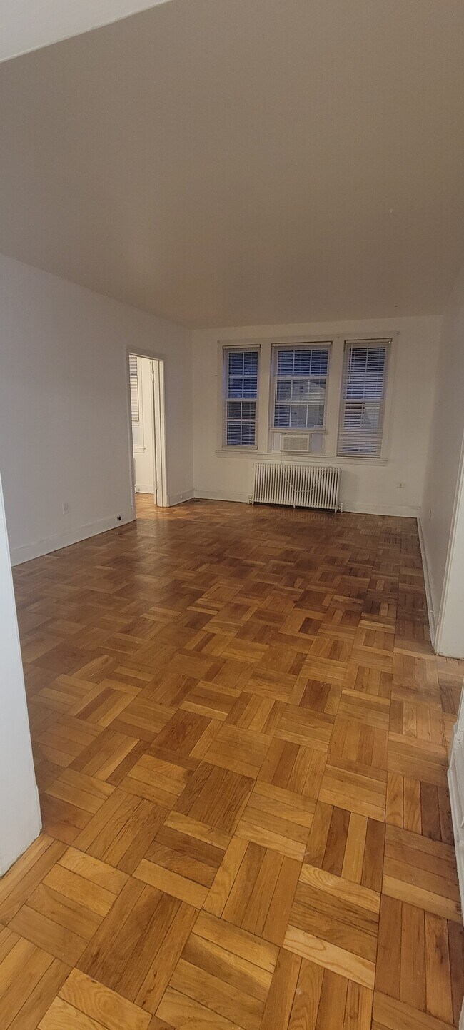 Living Room - 5061 New Hampshire Ave NW