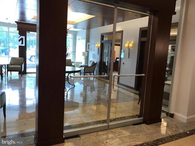 Building Photo - 11760 Sunrise Valley Dr