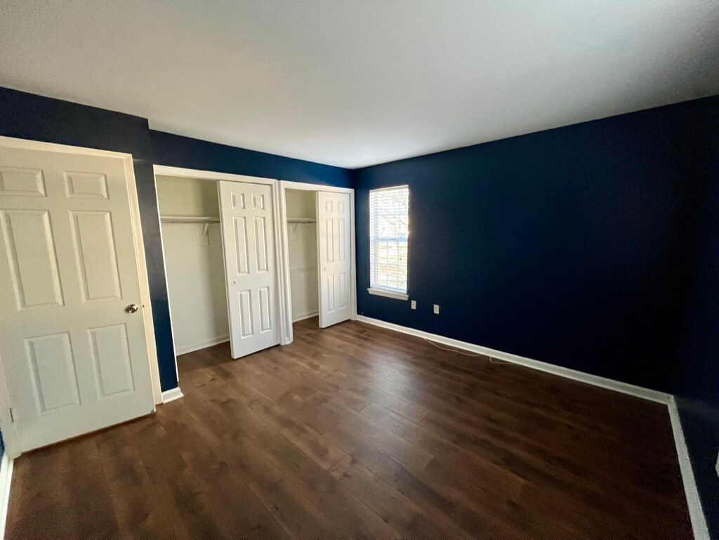 Building Photo - 5708 Shadwell Ct