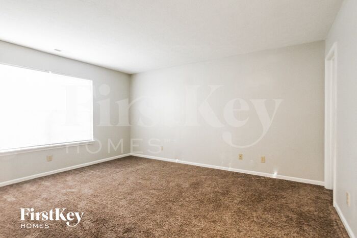 Building Photo - 41 Knoll Ln