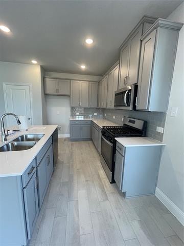 Building Photo - 608 Portina Dr