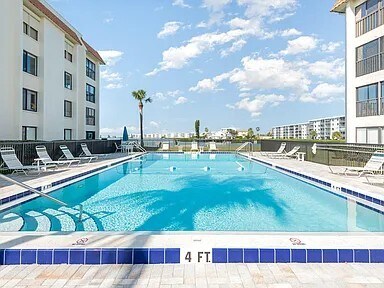 Building Photo - 200 S Banana River Blvd