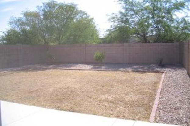 Building Photo - 18632 N 39th St