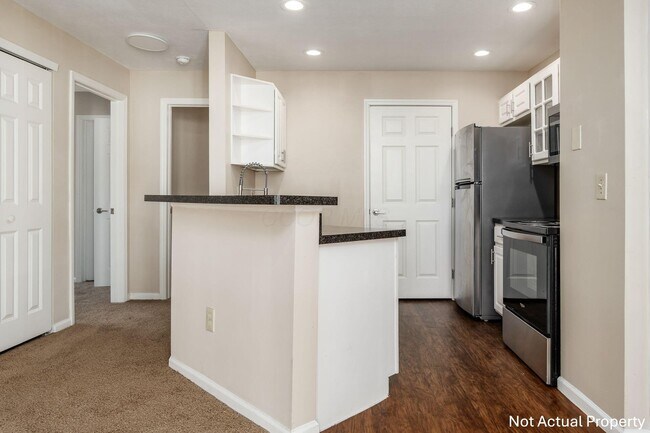 Building Photo - 5007 Aspen Pine Blvd