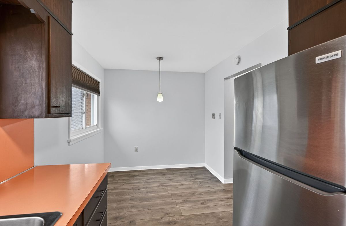 Building Photo - 602 E Lexington St