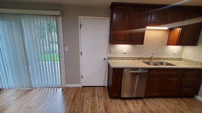 Building Photo - JUST REMODELED!! EVERYTHING BRAND NEW INSIDE THIS 3 BEDROOM, 1 BATH!!