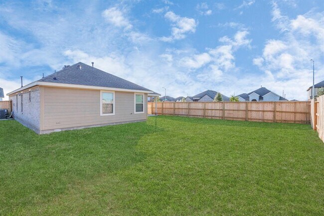 Building Photo - 7903 Eagle Crk Ln