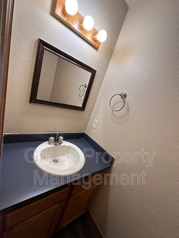 Building Photo - 3453 W 65th Ave