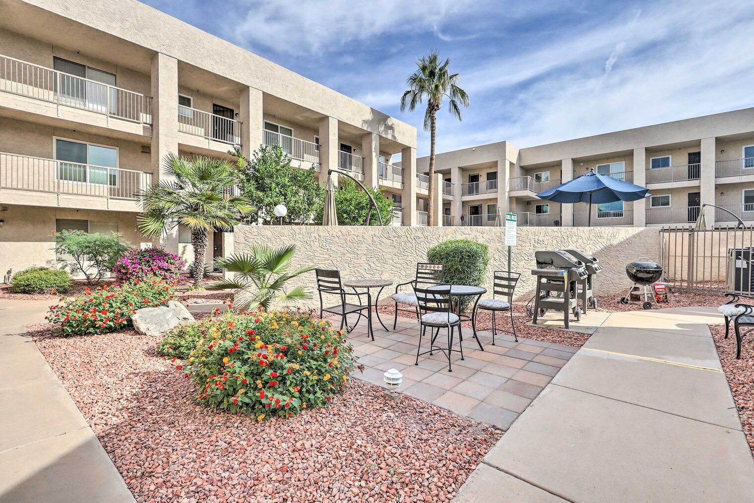 Building Photo - 7474 E Earll Dr