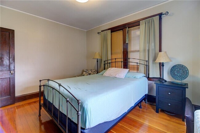 Building Photo - 131 Washington Ave